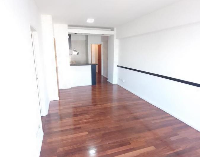 Excelente Departamento al frente en Alquiler ubicado en Caballito 4