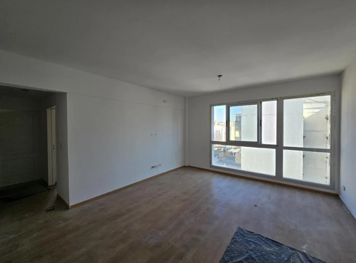 HERMOSO DEPARTAMENTO 3 AMB CON DORMITORIO EN SUITE 2
