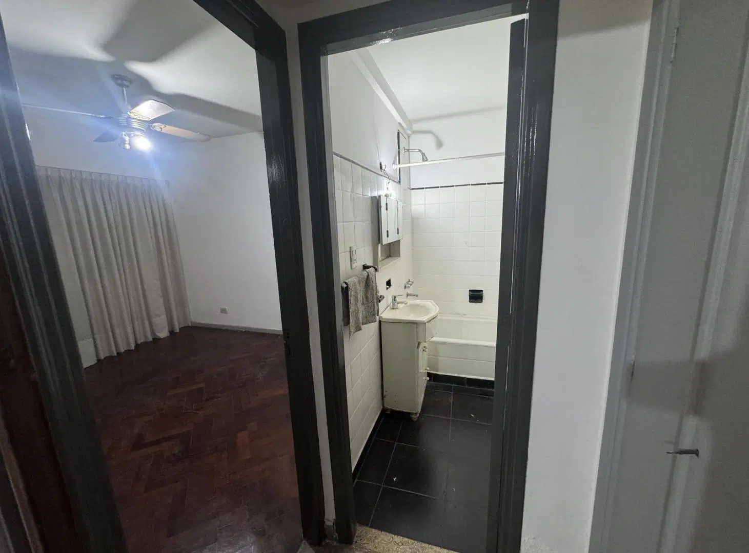 DEPARTAMENTO EN VENTA EN PARQUE CHACABUCO CON COCINA Y LAVADERO SEPARADOS 2