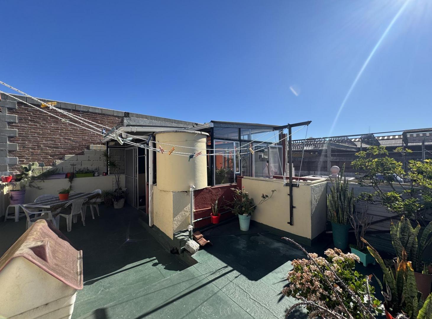 Foto de PH TIPO CASA 3 AMB CON TERRAZA PROPIA, QUINCHO SIN EXPENSAS, imagen 2