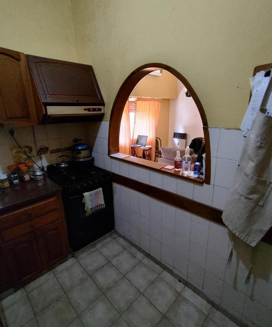 Foto de PH de 4 ambientes con terraza en Flores, imagen 2