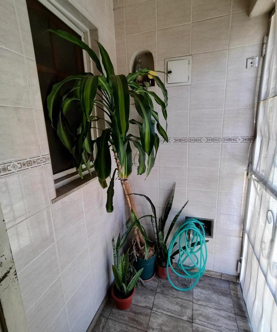 Foto de PH de 4 ambientes con terraza en Flores, imagen 3