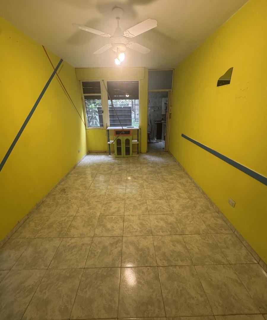 Foto de DEPARTAMENTO 2 AMBIENTES EN VENTA EN SAN CRISTÓBAL - PLANTA BAJA, imagen 1