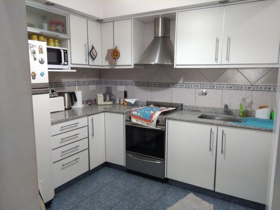 Foto de CASA DE 3 AMBIENTES EN ALQUILER EN PARQUE CHACABUCO CON AMPLIA TERRAZA, imagen 5