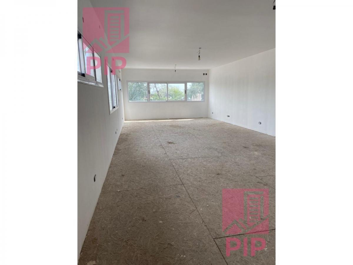 Oficina en Venta en Ituzaingo 3