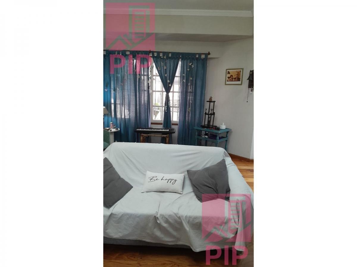 Triplex en Venta en Haedo 2