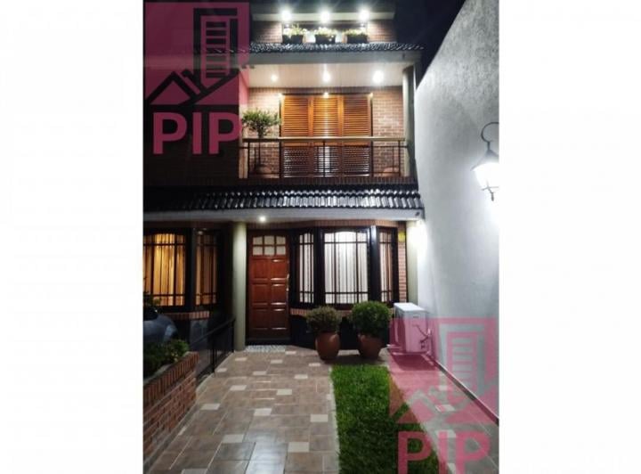 Triplex en Venta en Haedo