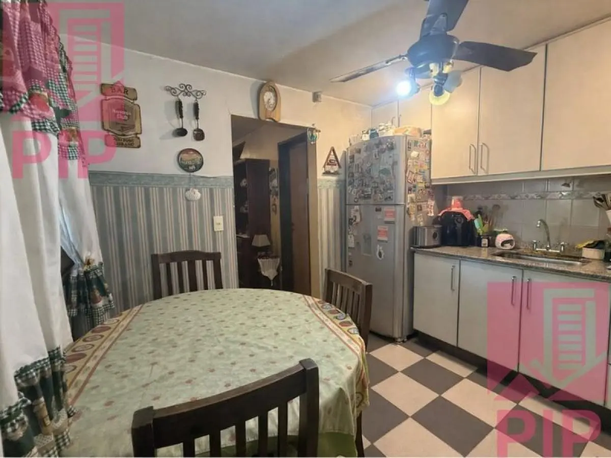 Duplex en Venta en Haedo 4
