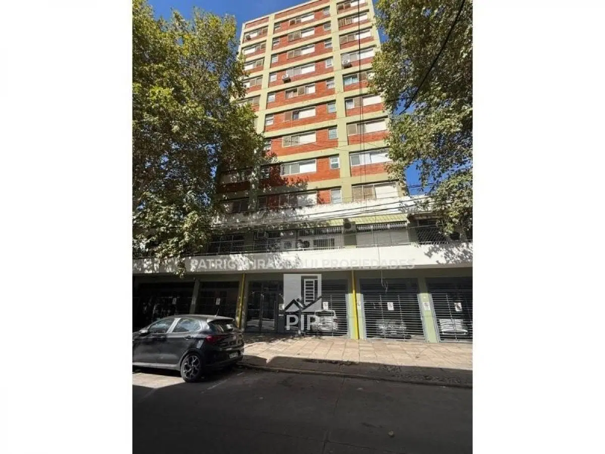 Oficina en Alquiler en Caseros 2