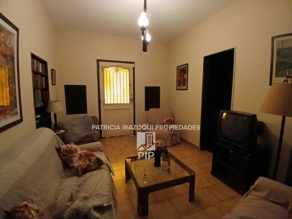 Casa en Venta en El Palomar 2