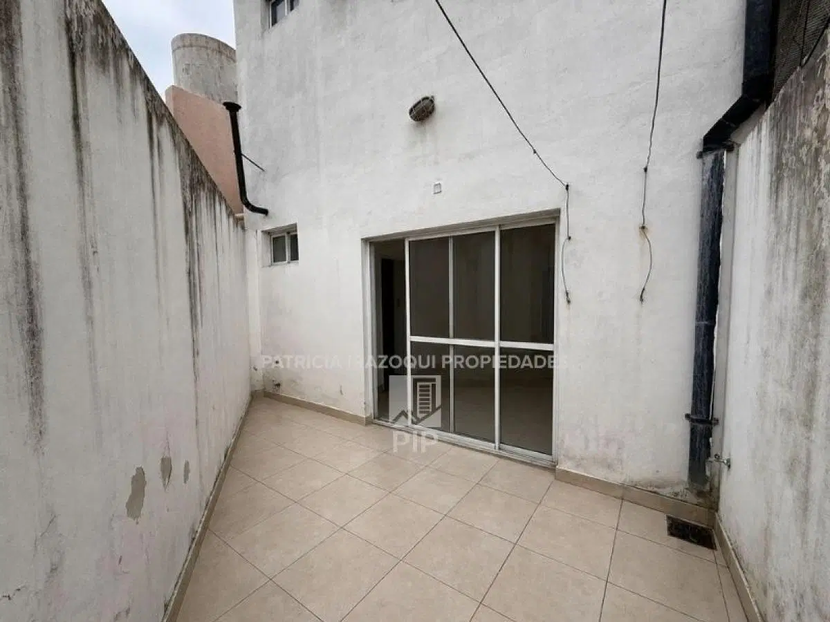 Triplex en Venta en Haedo 2