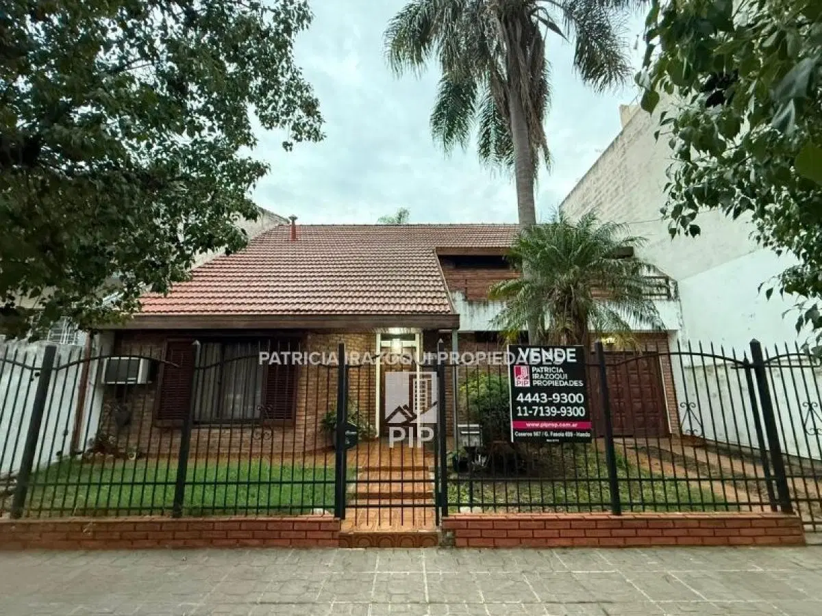 Casa en Venta en Haedo 5