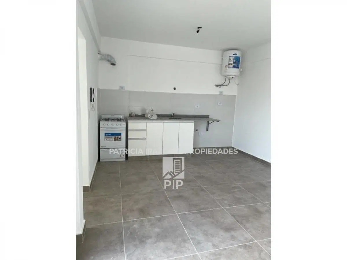 Departamento en Alquiler en Haedo 5