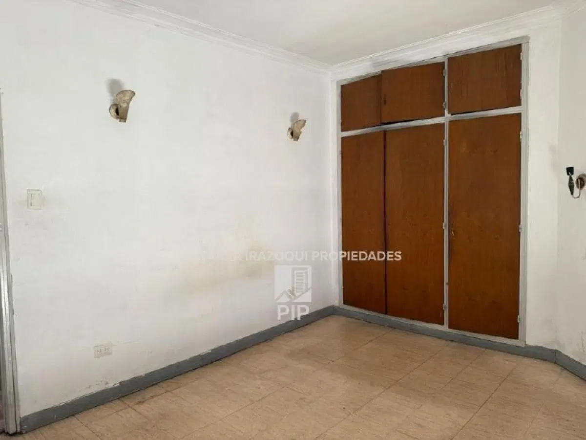 Casa en Alquiler en Haedo 8
