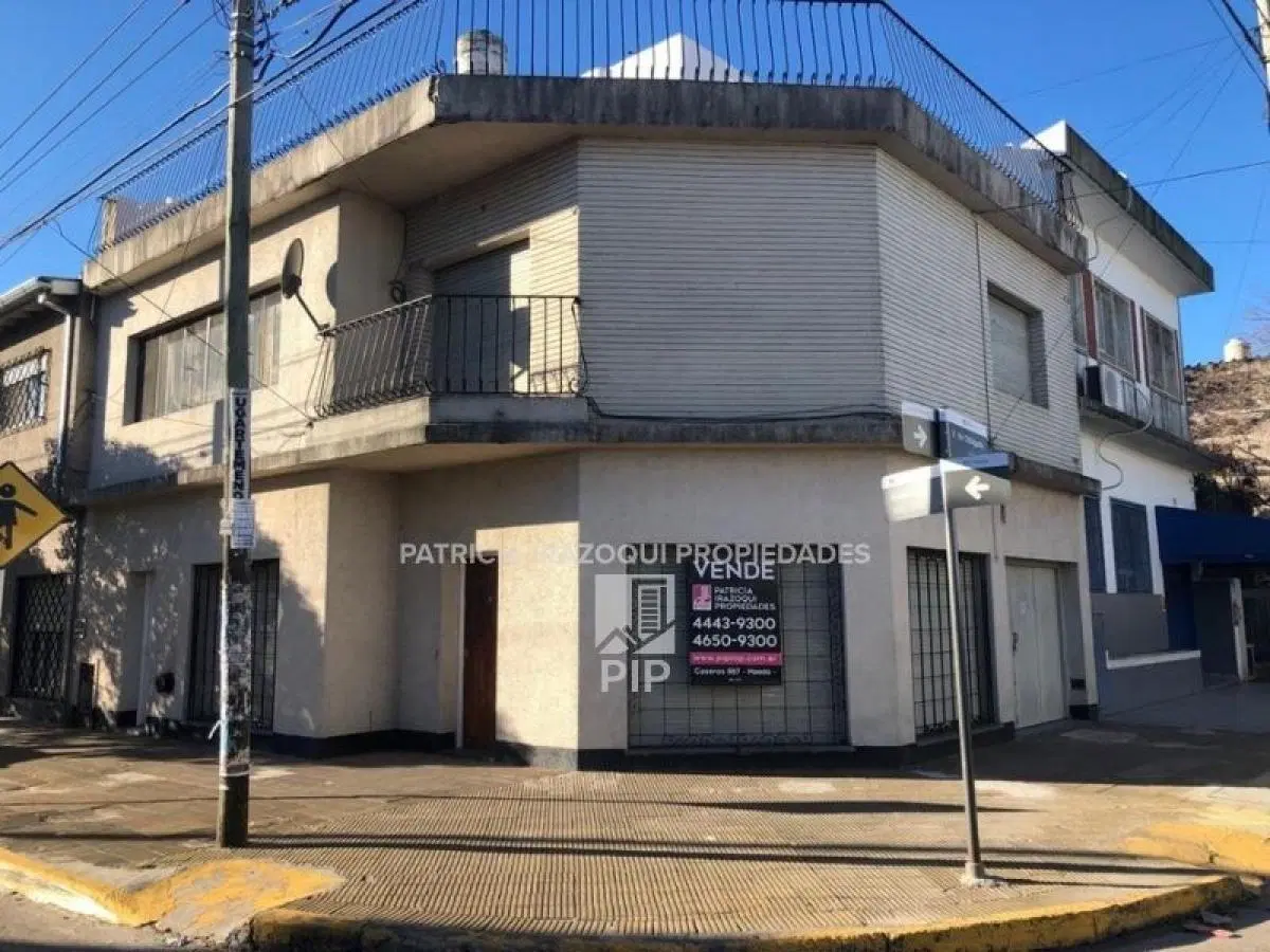 Casa  en Alquiler en Haedo 3