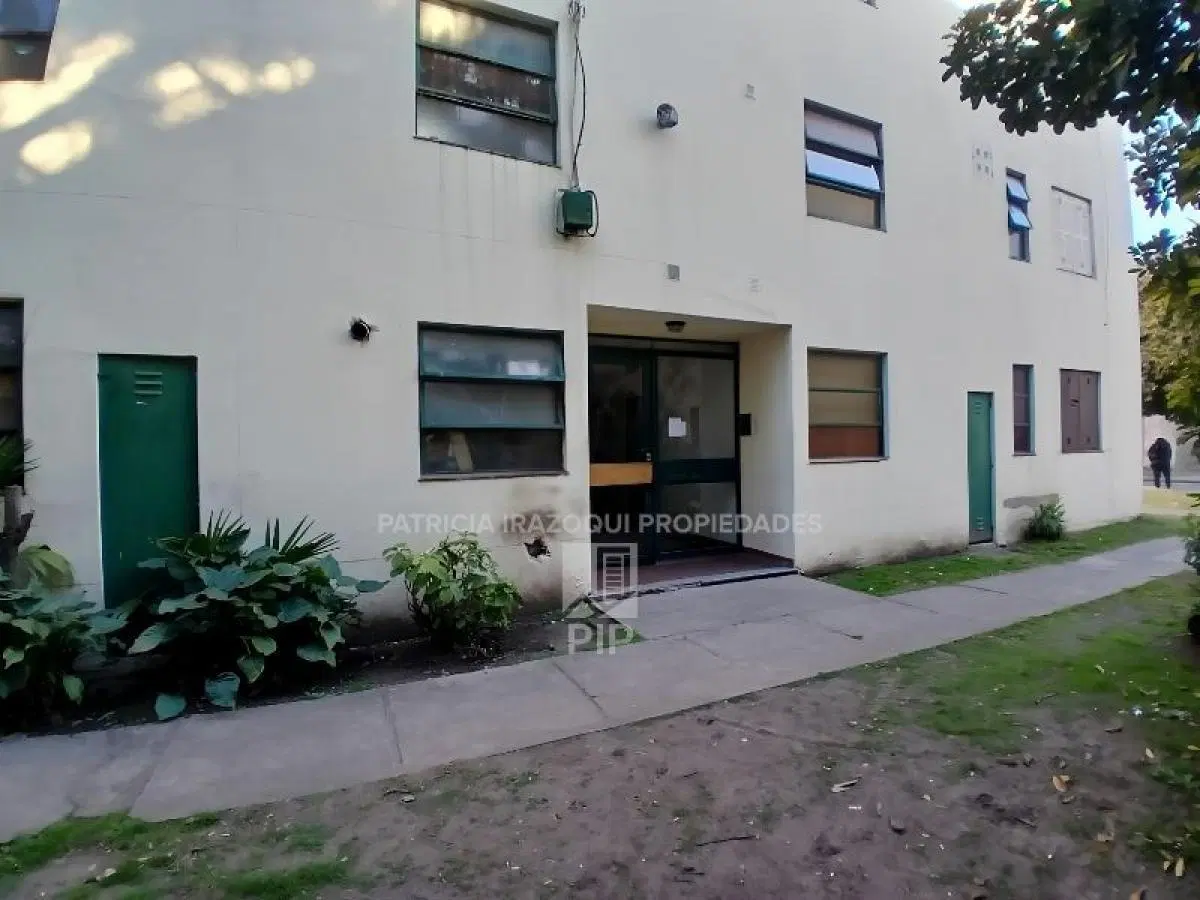 Departamento en Alquiler en Haedo 1