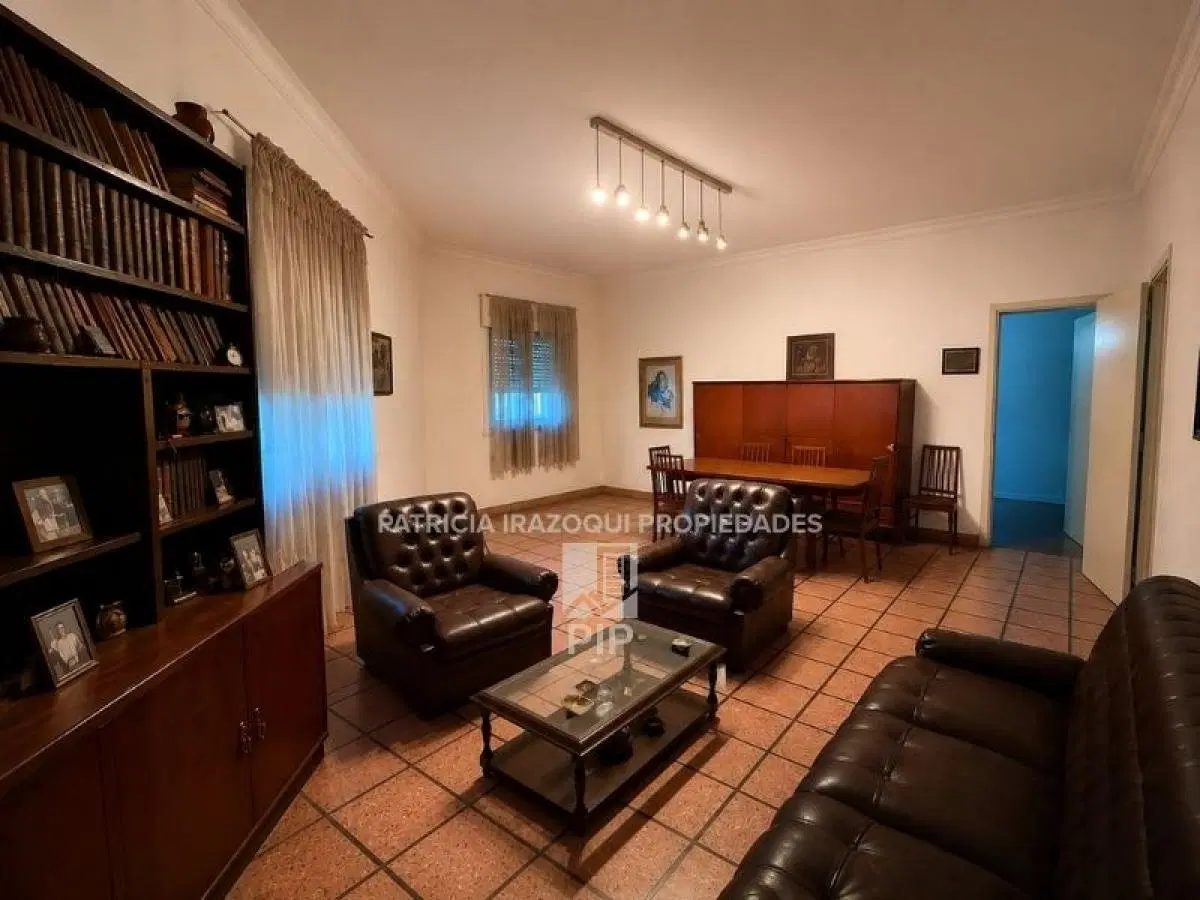 Casa en Venta en El Palomar 3