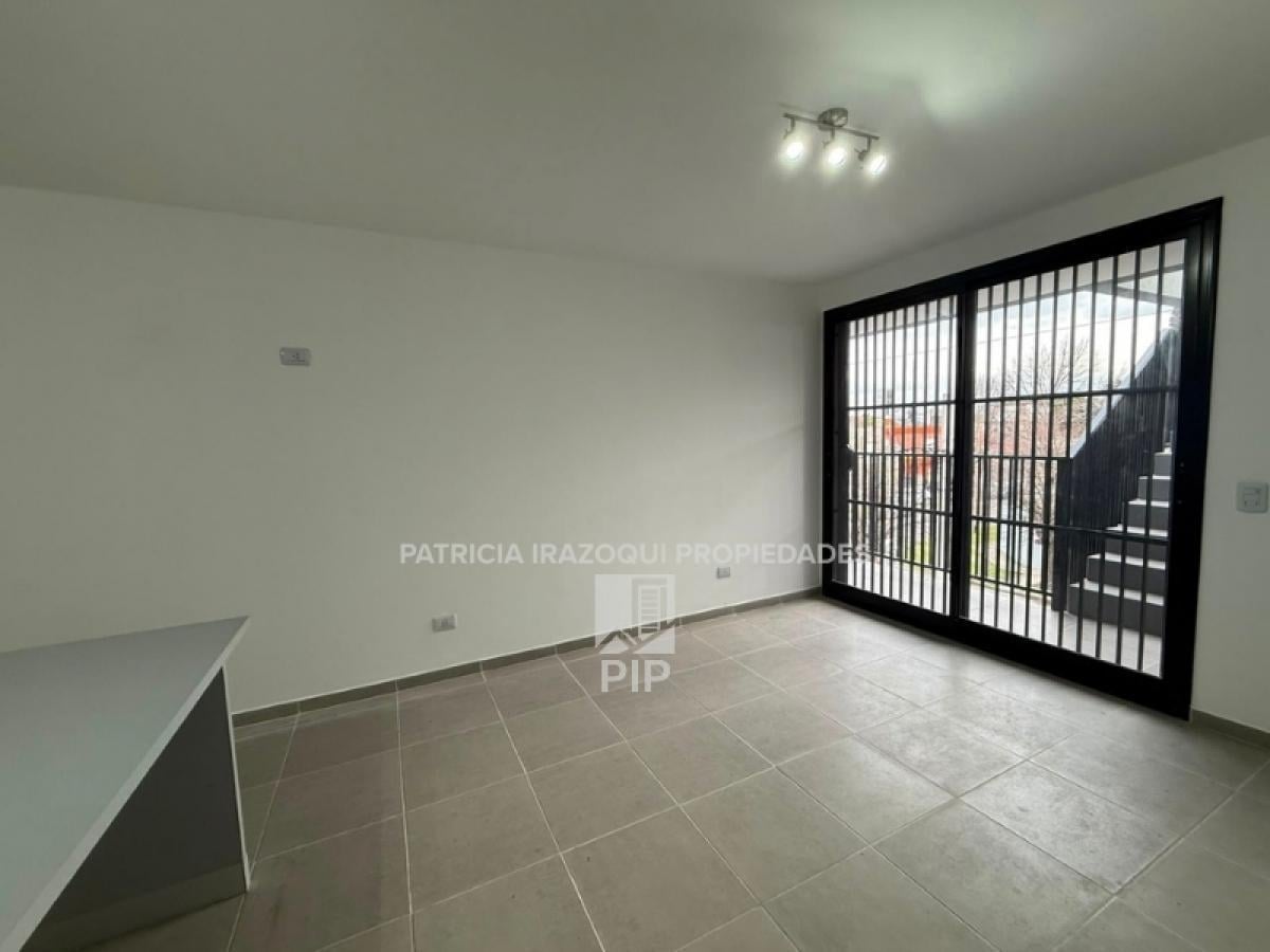 Foto de Departamento en Alquiler en El Palomar, imagen 2