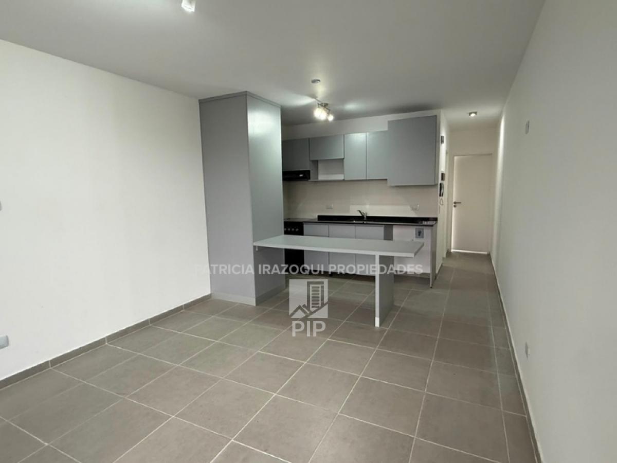 Foto de Departamento en Alquiler en El Palomar, imagen 1