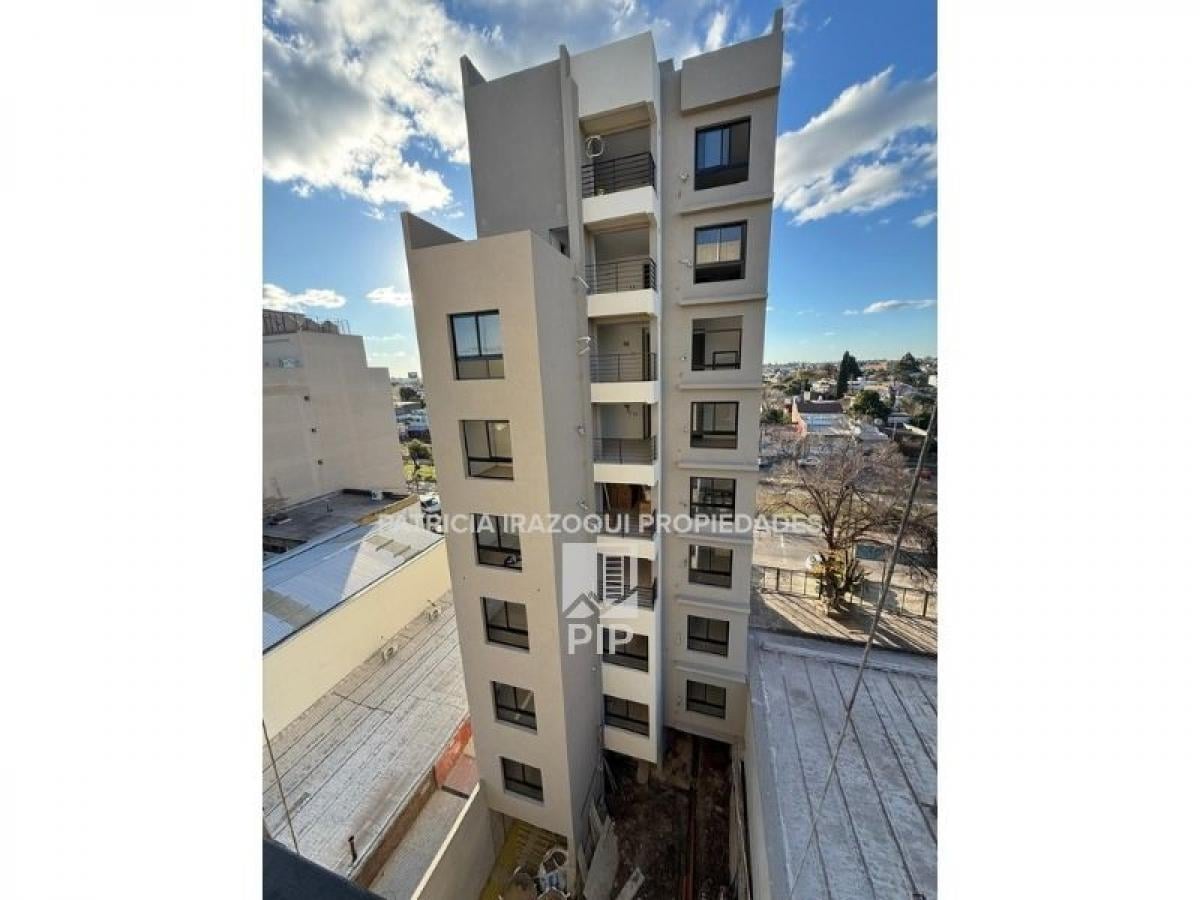 Foto de Departamento en Venta en Haedo, imagen 2