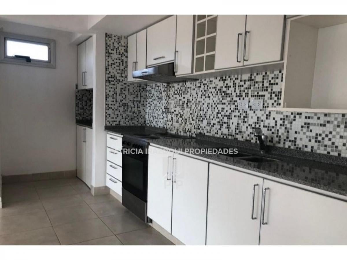 Foto de Departamento en Alquiler en Haedo, imagen 5
