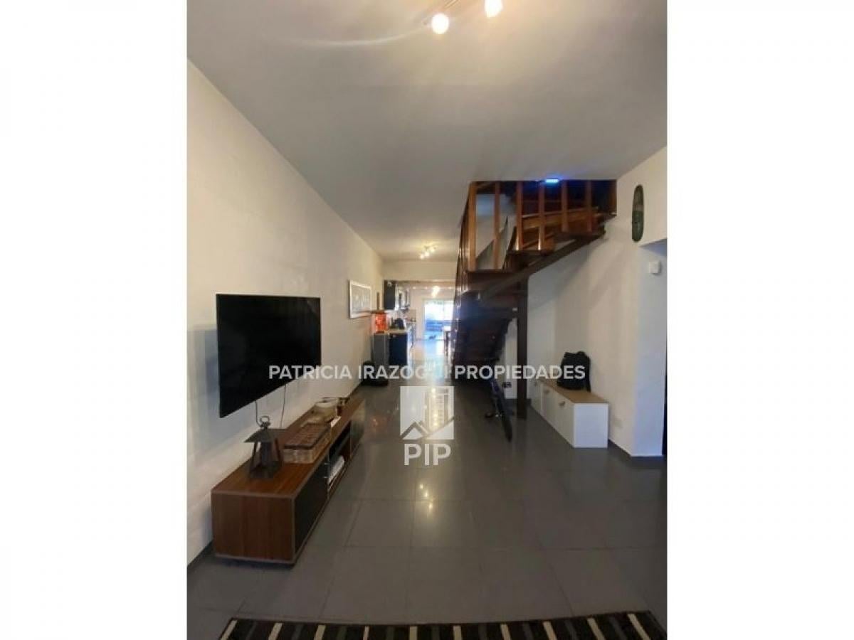 Foto de Casa en Venta en Haedo, imagen 3