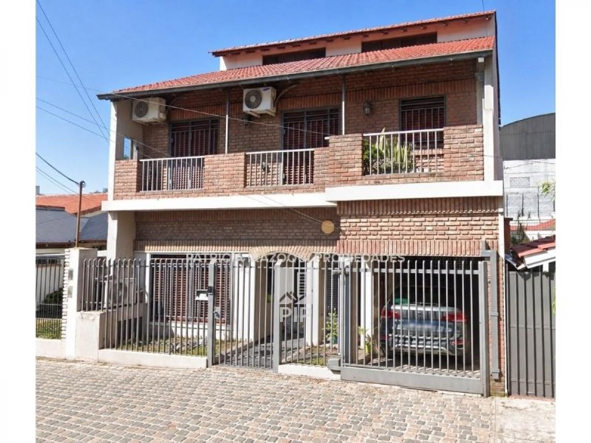 Foto de Casa en Venta en Haedo, imagen 2