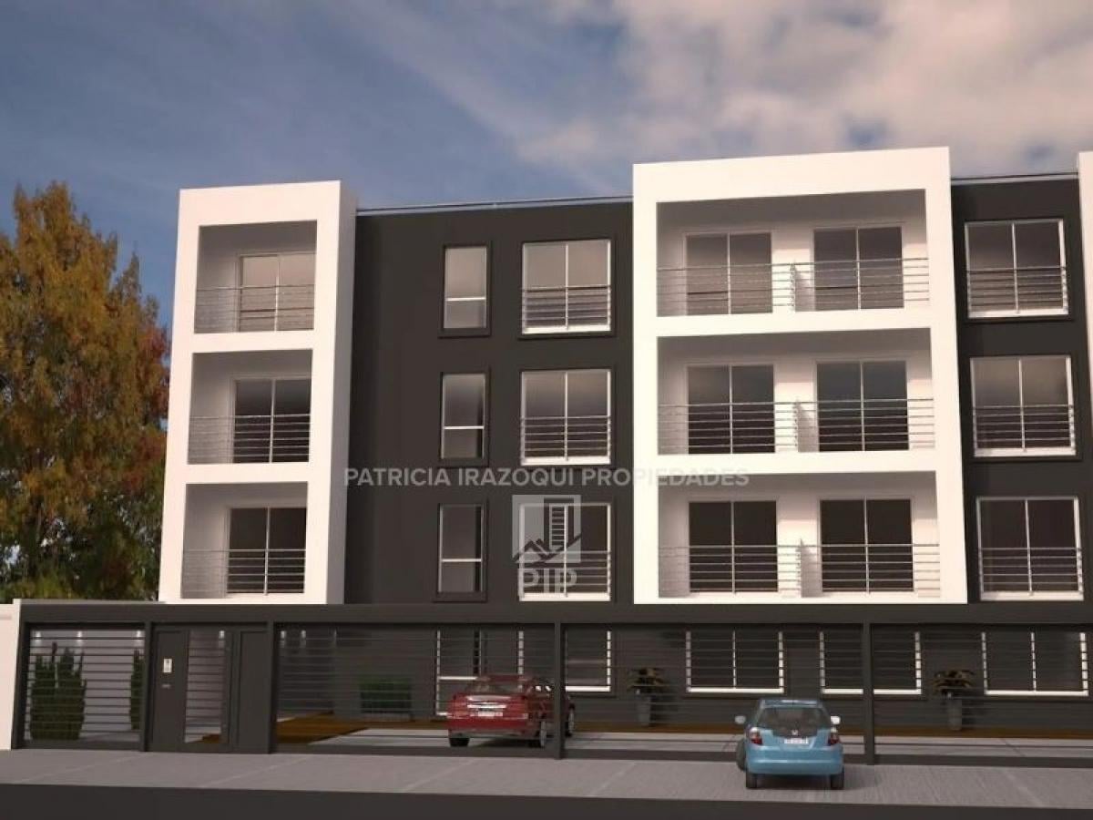 Foto de Departamento en Venta en Villa Luzuriaga, imagen 1