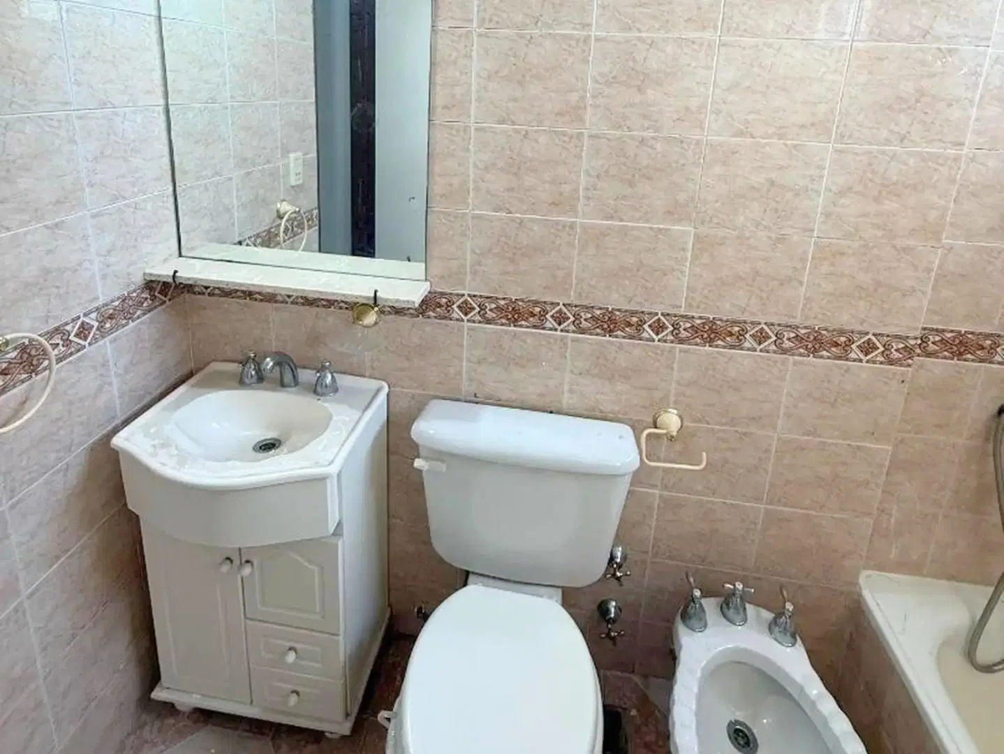 Departamento 4 amb en barrio INFICO! 3 dormitorios 3