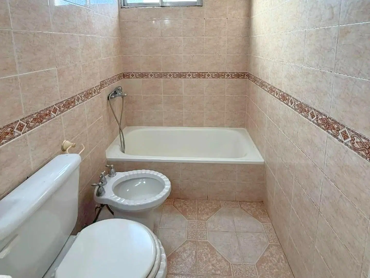 Departamento 4 amb en barrio INFICO! 3 dormitorios 4