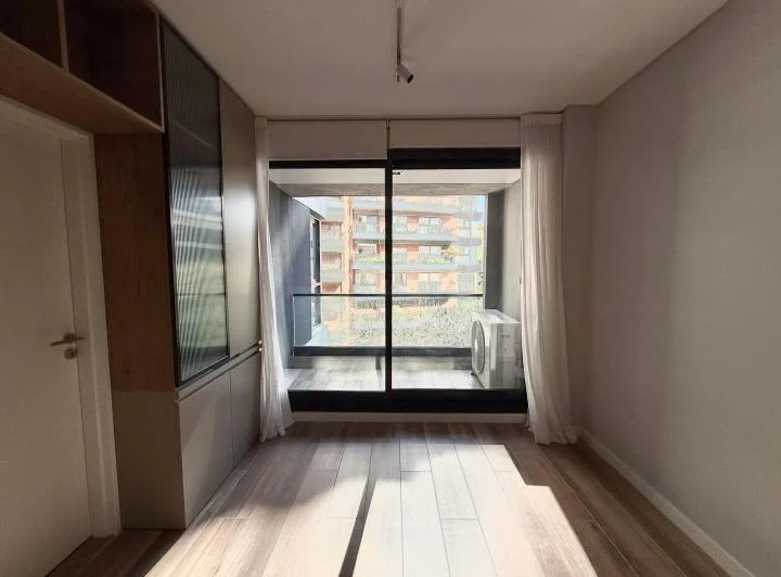 2 ambientes de categoría con balcón full amenities 4