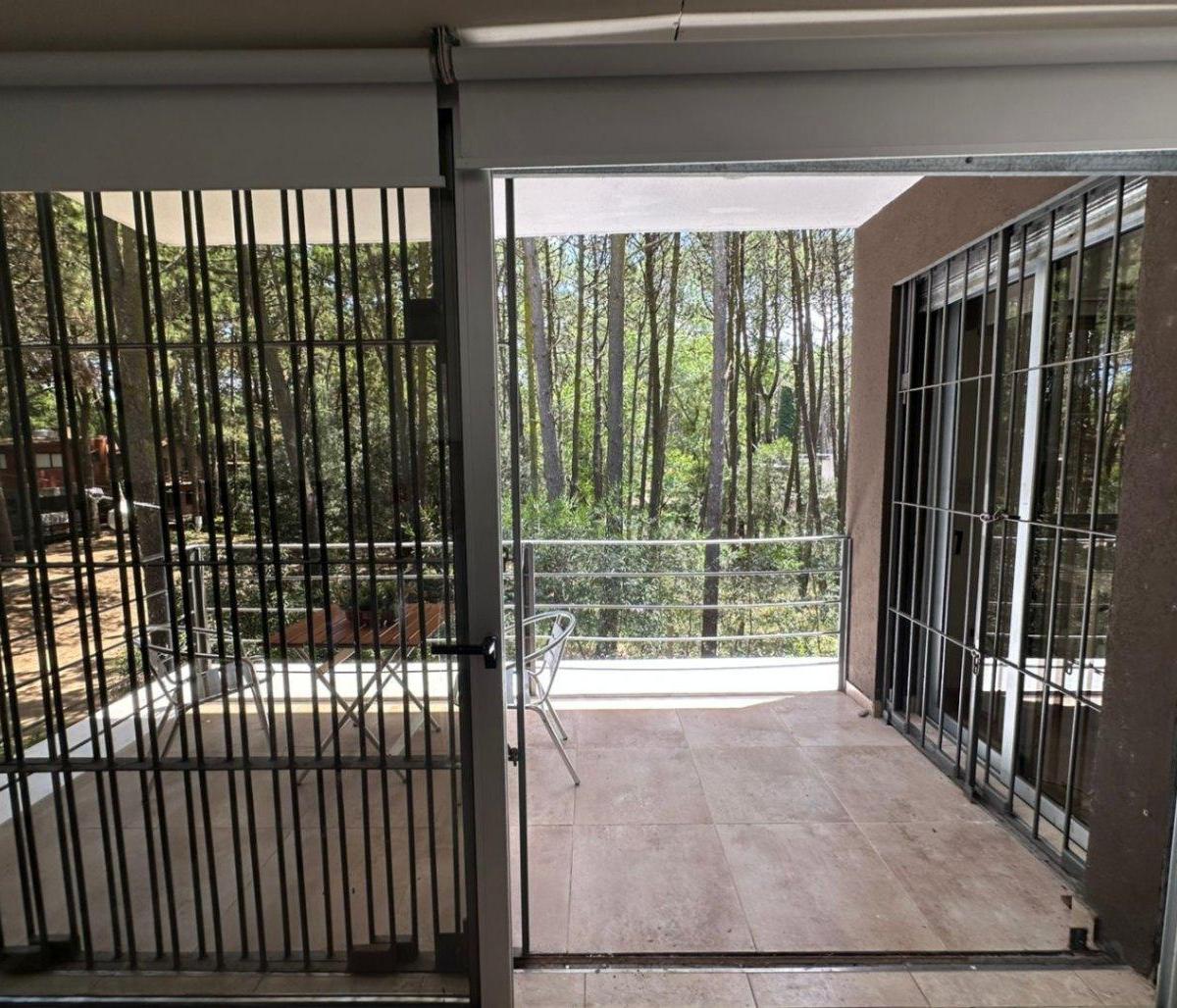 Casa en Venta de 3 Dorm. en Mar Azul 3