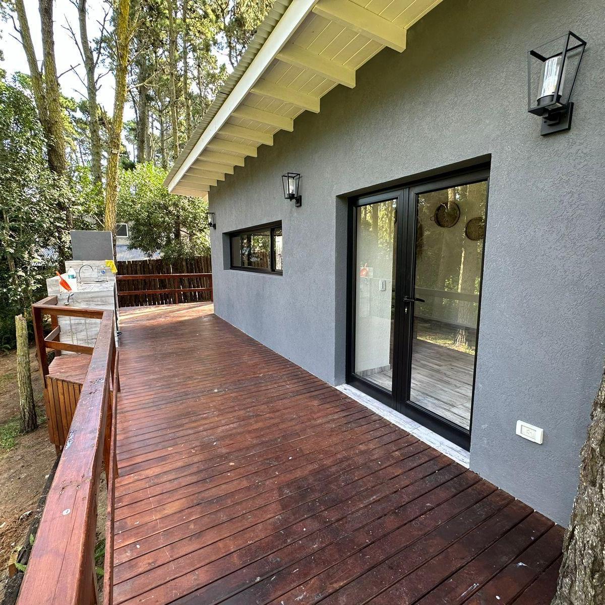 Mar Azul - Venta Casa Tres Ambientes a Estrenar – Centro 1