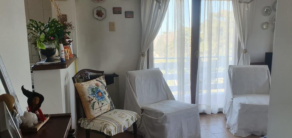 Villa Gesell - venta – Departamento 3 Ambientes – Gas Natural – Av 4 Y Paseo 112