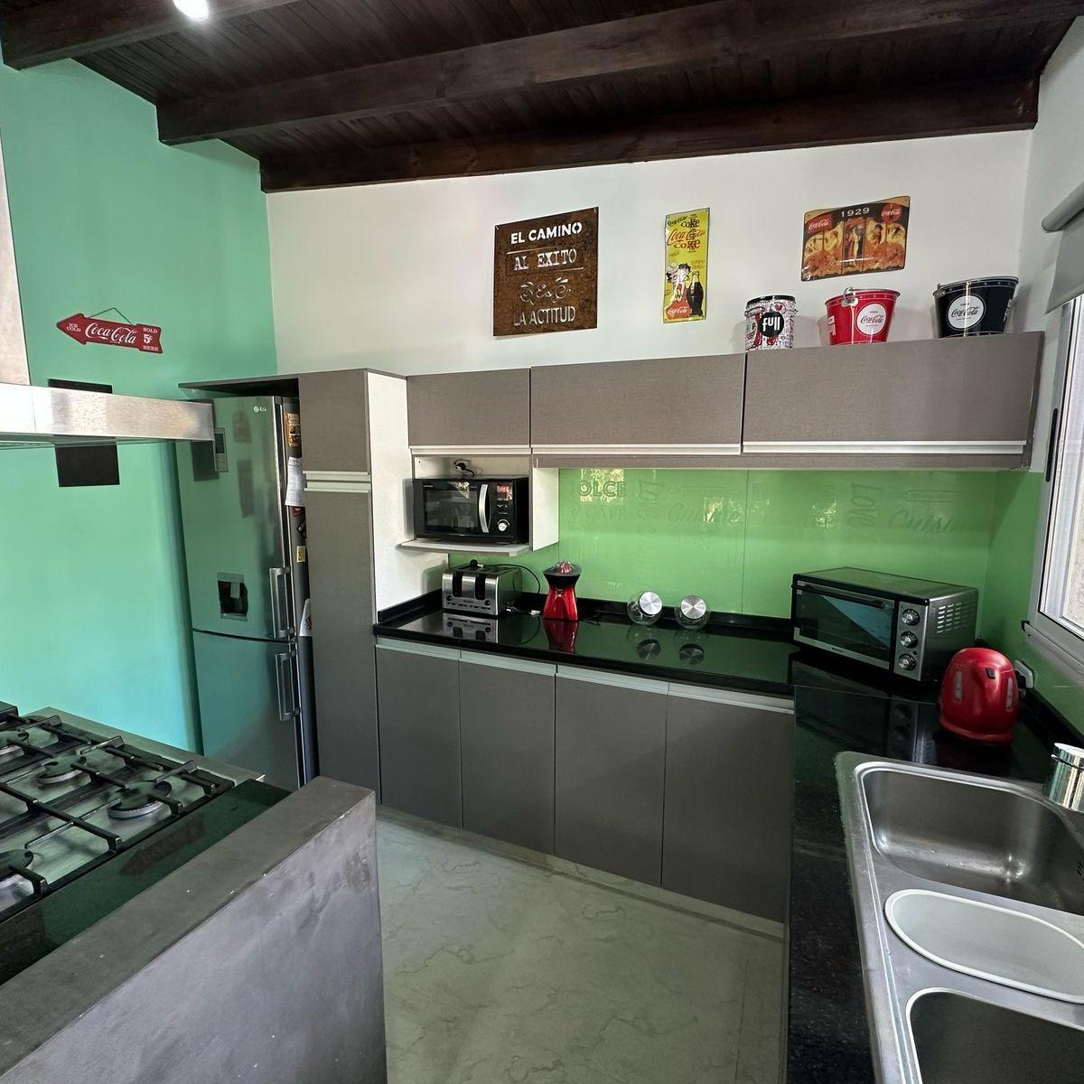 Casa en Venta en El Bosque de Mar Azul 2