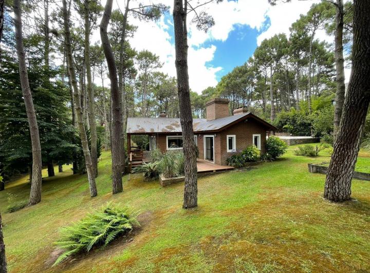 Mar de las Pampas, chalet 2 cuadras del mar, 6 ambientes – Excelente 2