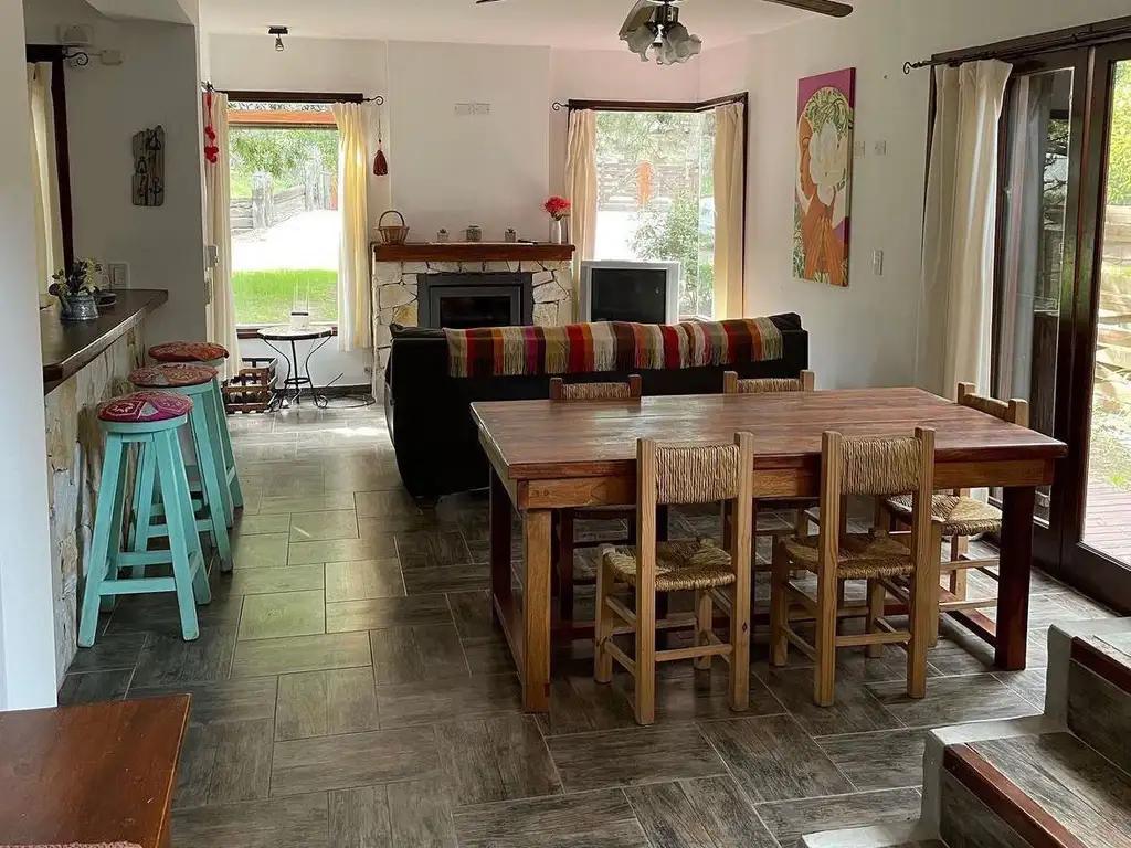 Foto de Casa en alquiler temporario de 3 dormitorios en Mar Azul, imagen 2