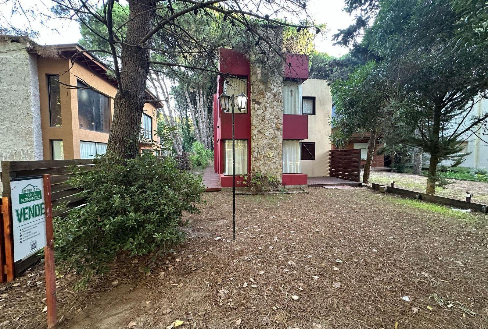 Casa en alquiler temporario de 3 dormitorios en Mar Azul