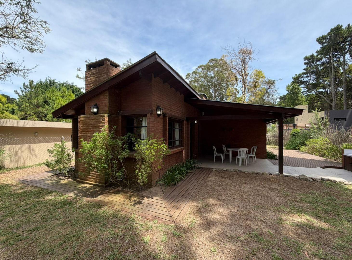 Casa EN ALQUILER MAR DE LAS PAMPAS