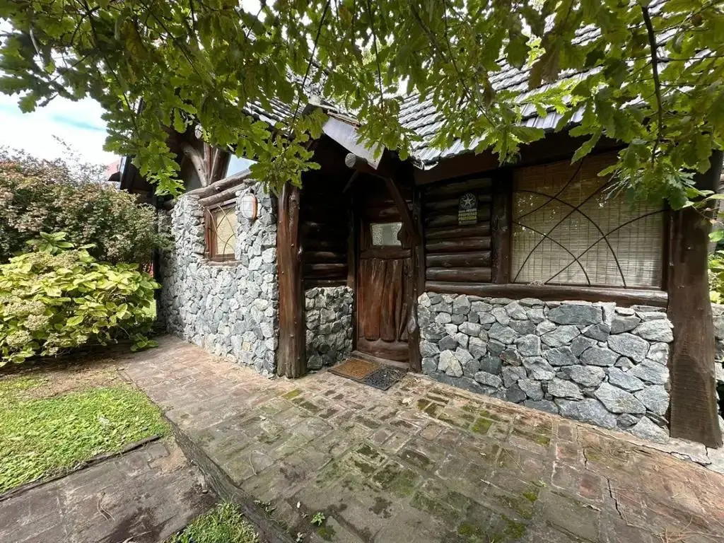 Casa en alquiler temporario de 2 dormitorios en Mar Azul 5