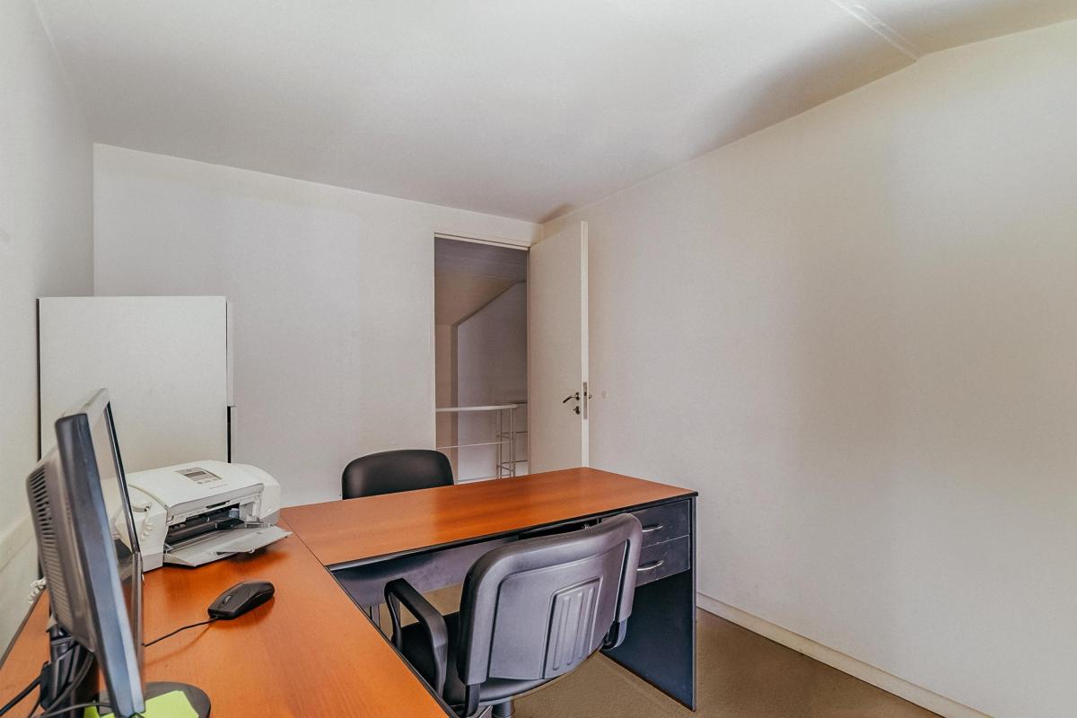 Enorme Departamento Todo Luz con 2 Cocheras en Venta en Edificio Algodonera! 4