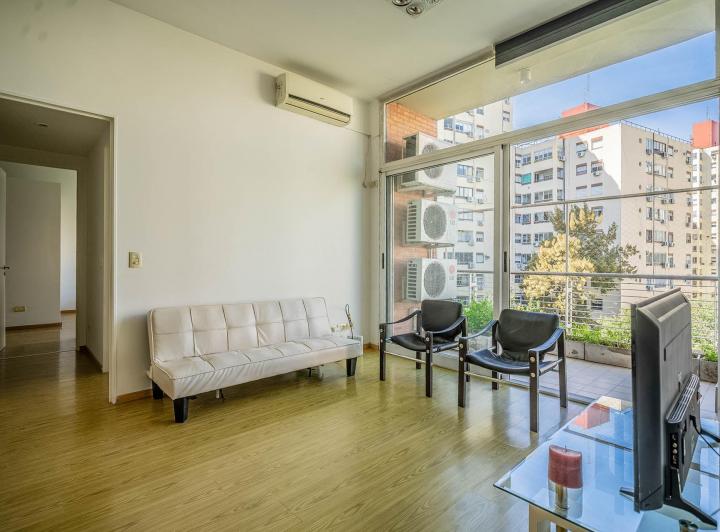 Hermoso 3 ambientes todo luz con cochera en excelente ubicación en Colegiales  5