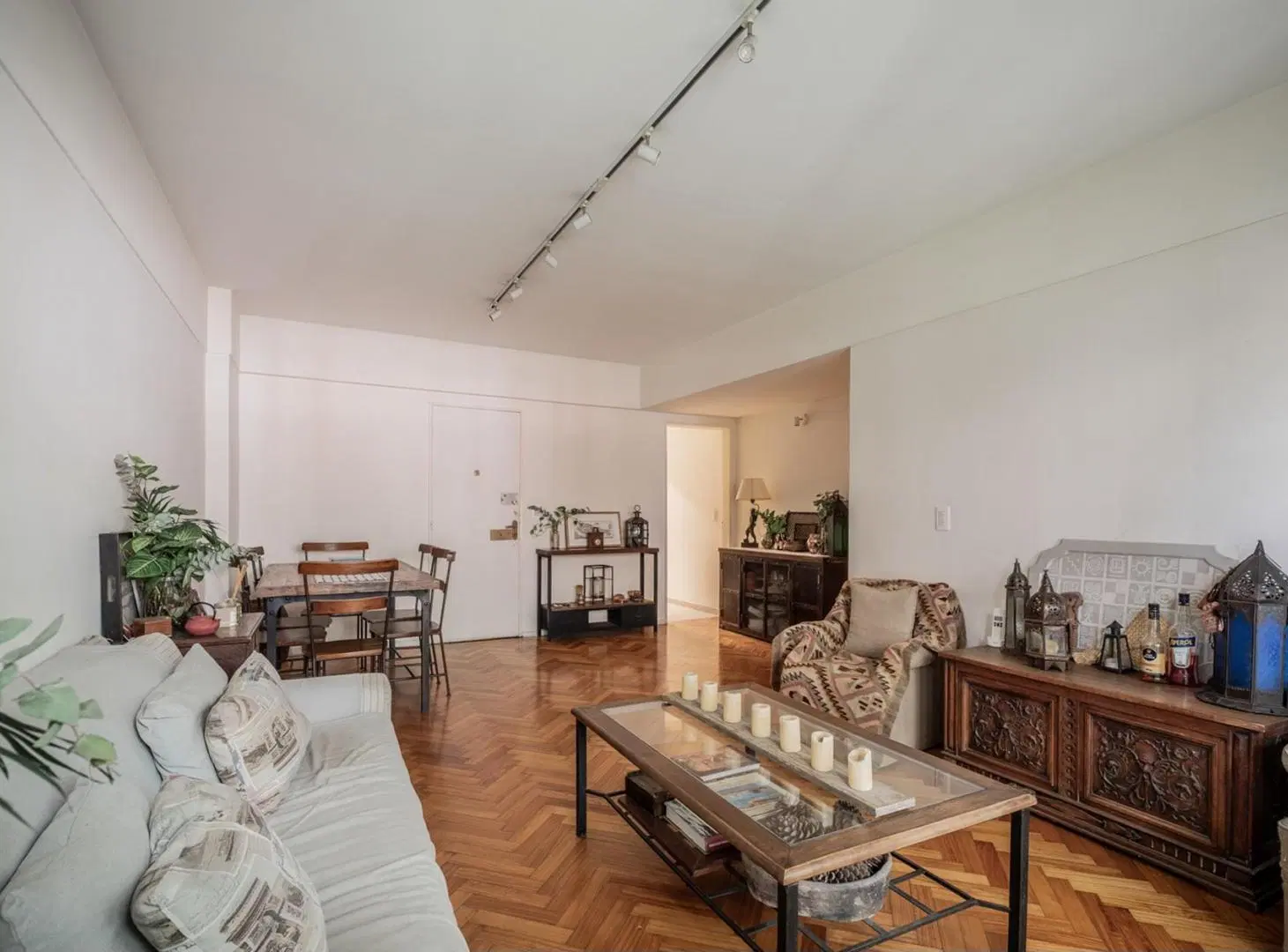 5 Ambientes con Gran Patio Verde Rodeado de Vegetación – Palermo/Belgrano – 125 m² 2