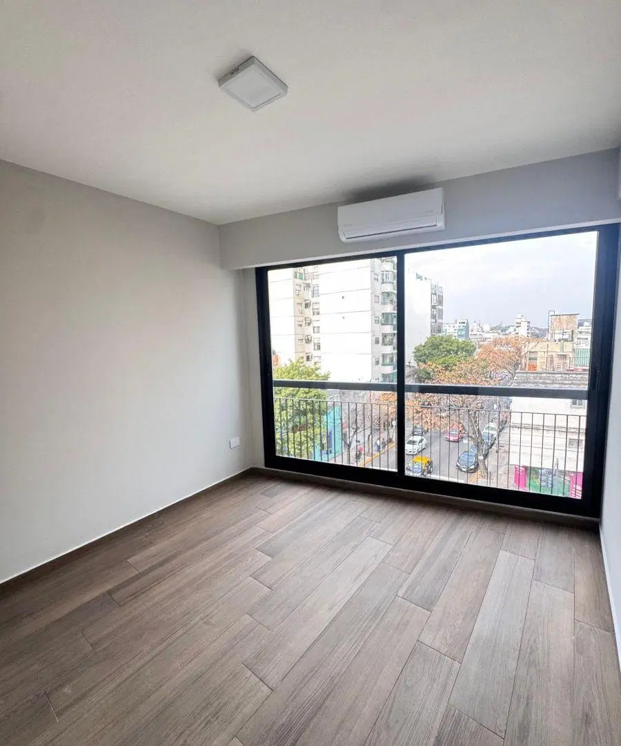 2 Ambientes en Alquiler a Estrenar con Balcón | Luminoso y con Excelentes Terminaciones 2