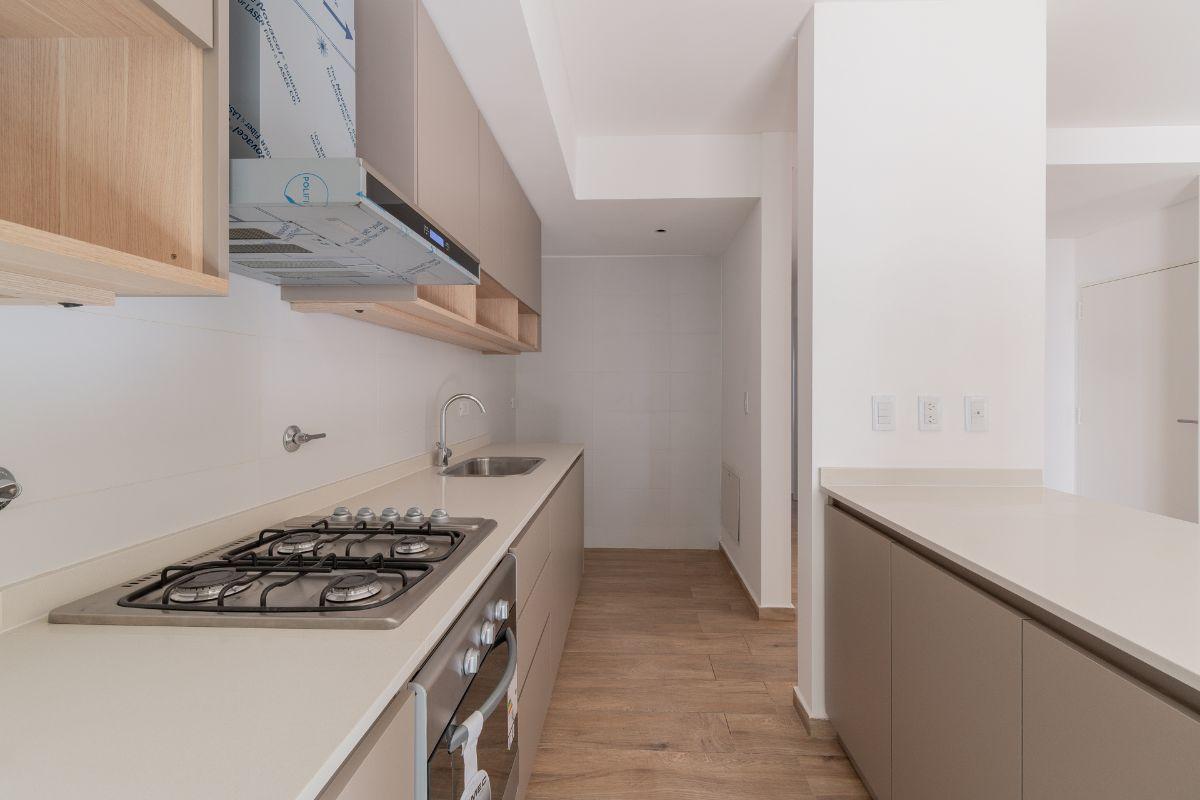 Foto de Piso a Estrenar en Venta 4 Amb con Cochera Fija y Suite, imagen 3