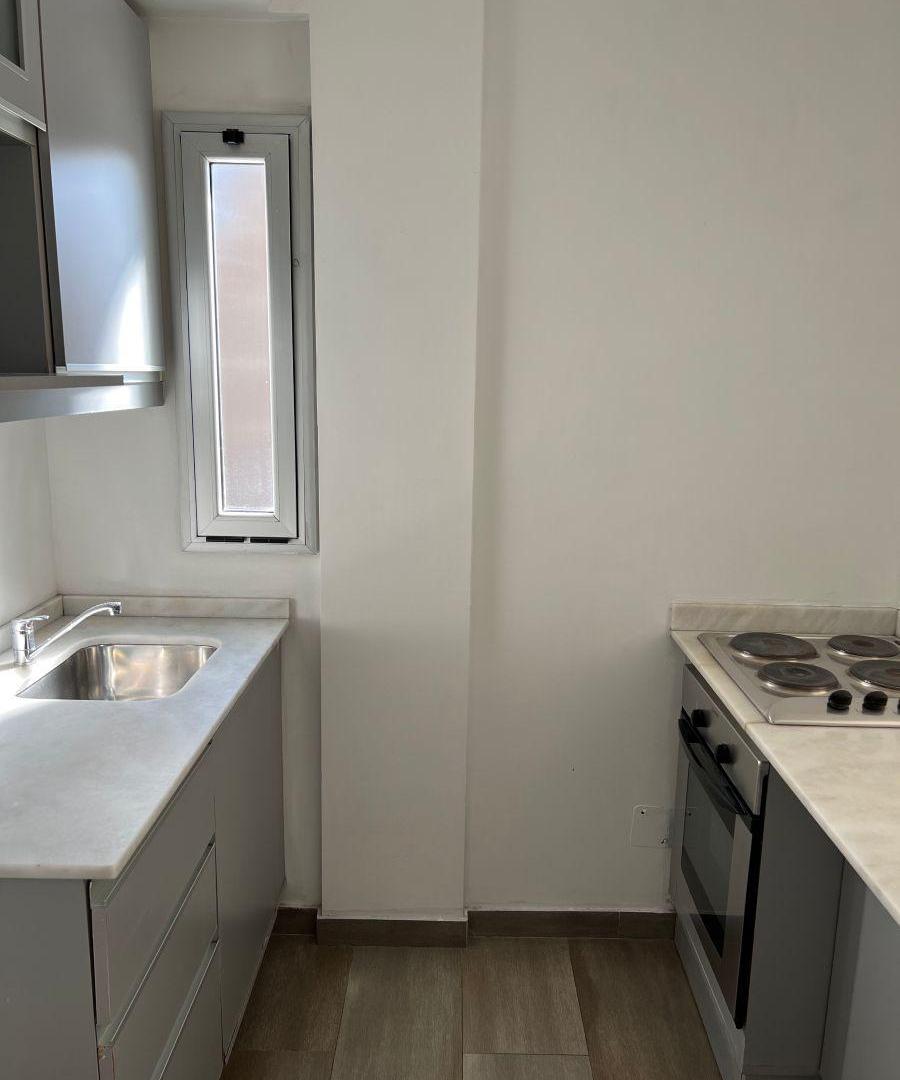 Foto de 2 ambientes luminoso con balcón y amenities en excelente ubicación en, imagen 2