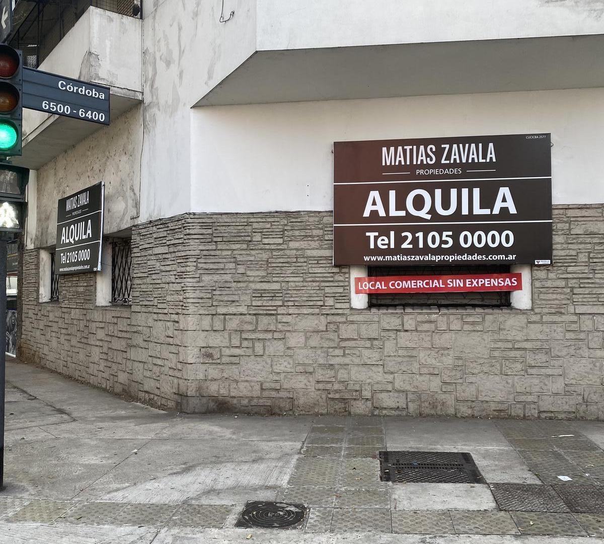 Magnifico Local en Esquina en ALQUILER - SIN EXPENSAS - Zona Comercial UNICO !!!