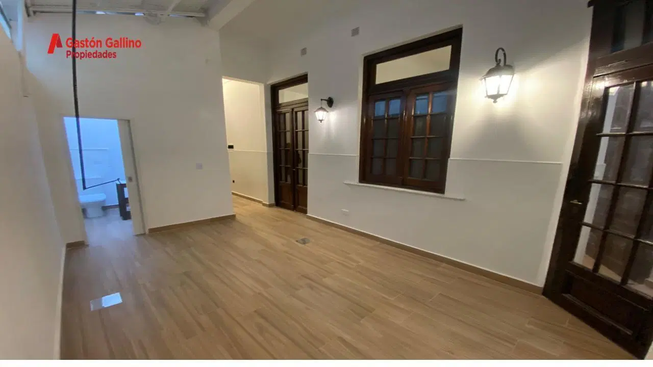 DEPARTAMENTO EN VENTA 4 AMB DE 70 M2 RECICLADO, EN RECOLETA GUIDO Y AYACUCHO. 1