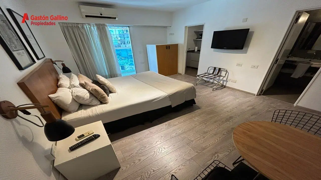 Venta Departamento Monoambiente con balcon en Retiro 3