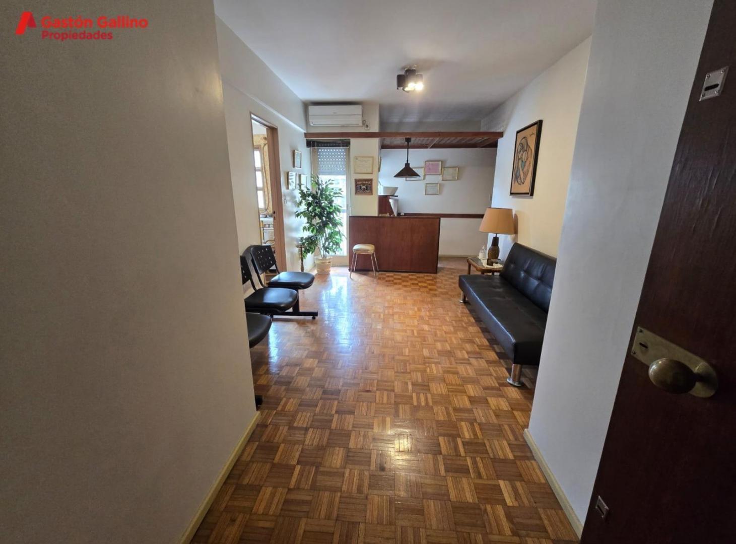 Foto de Departamento en Venta 2 Ambientes en Barrio Norte muy luminoso., imagen 2